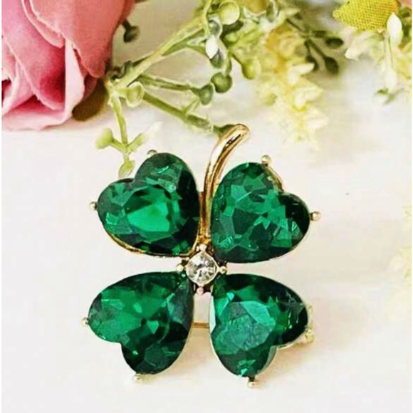 St. Patty’s Day Lucky Clover Green Gold Brooch - Picture 2 of 6